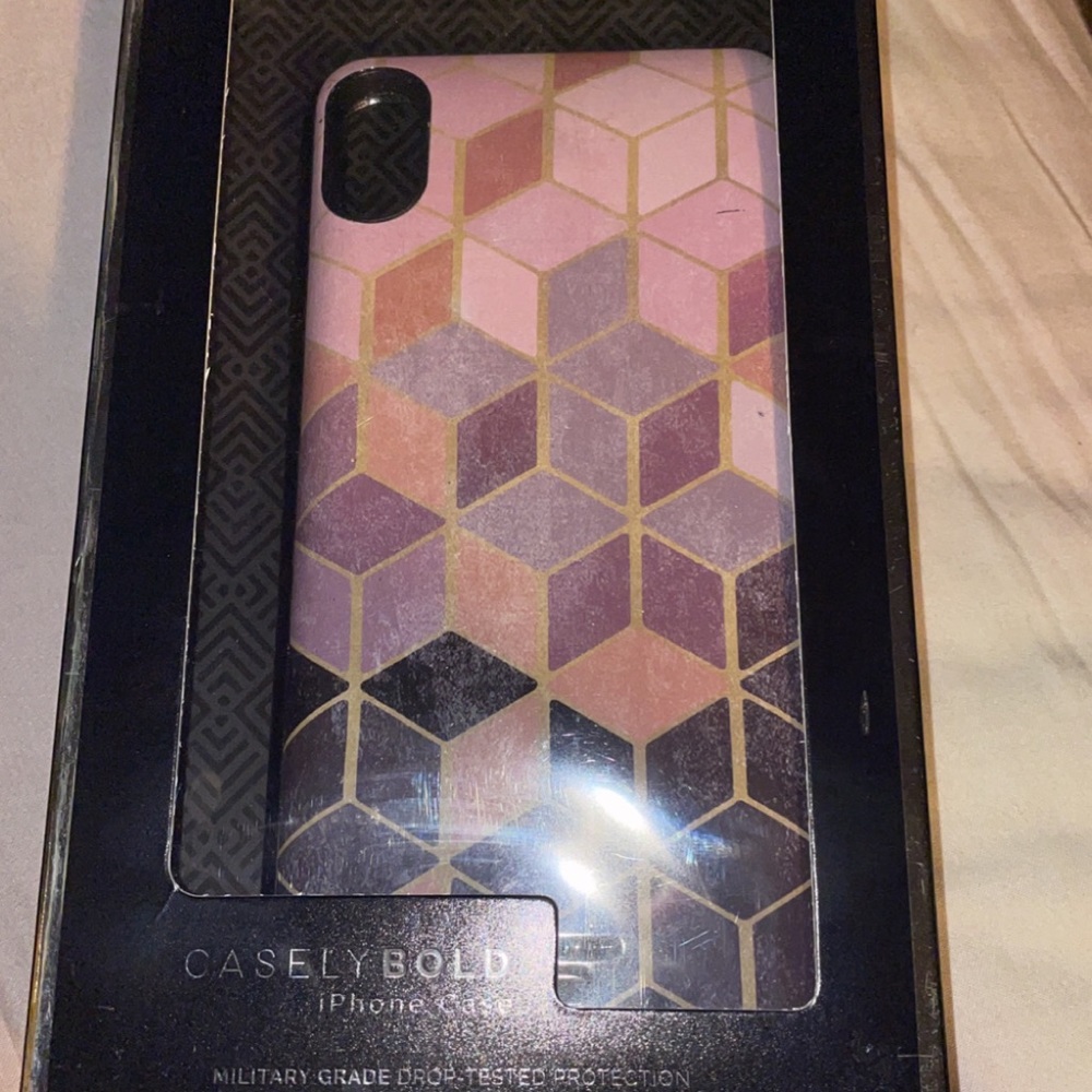 Charging case